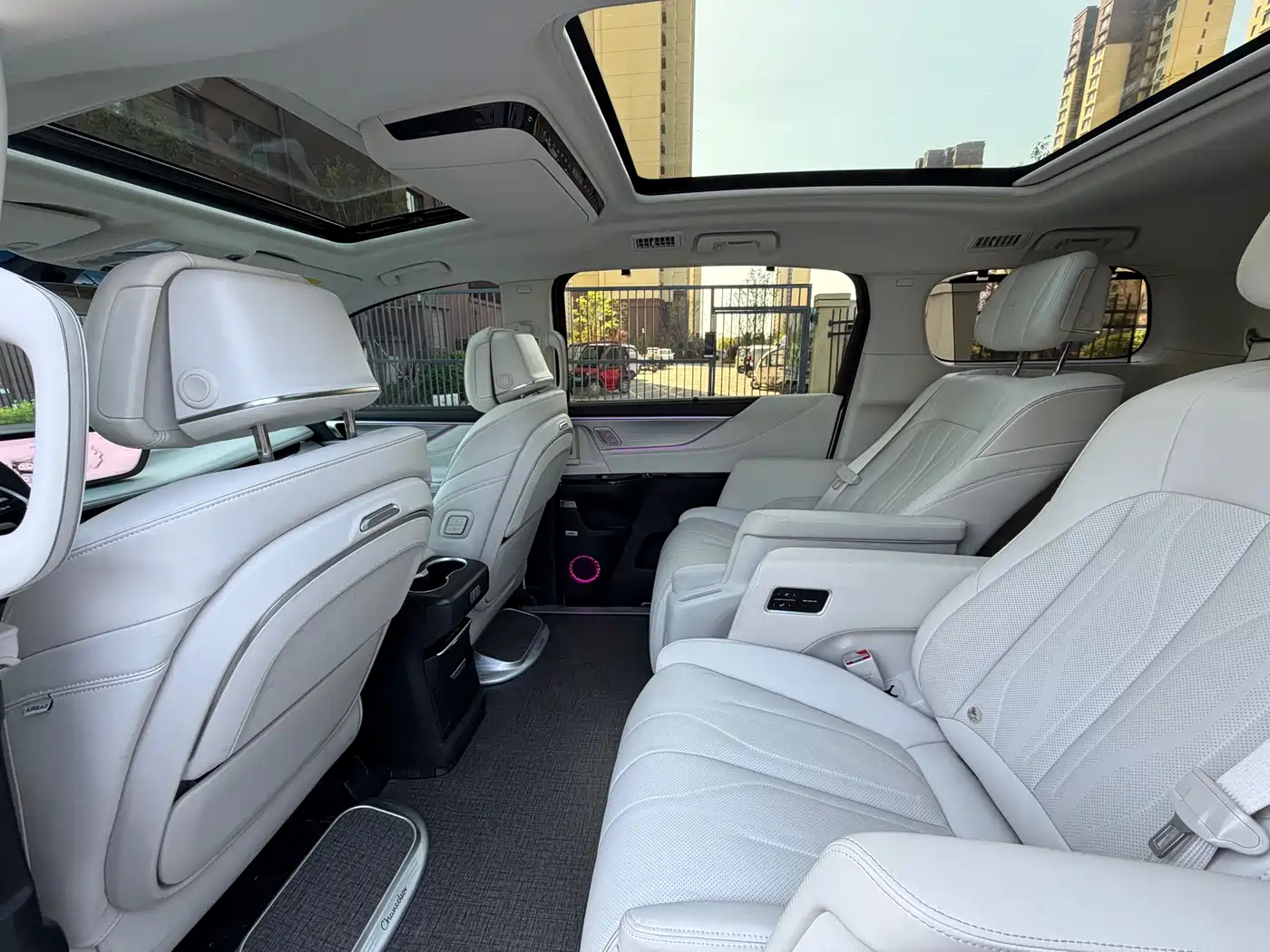 BUICK GL8 NEW ENERGY