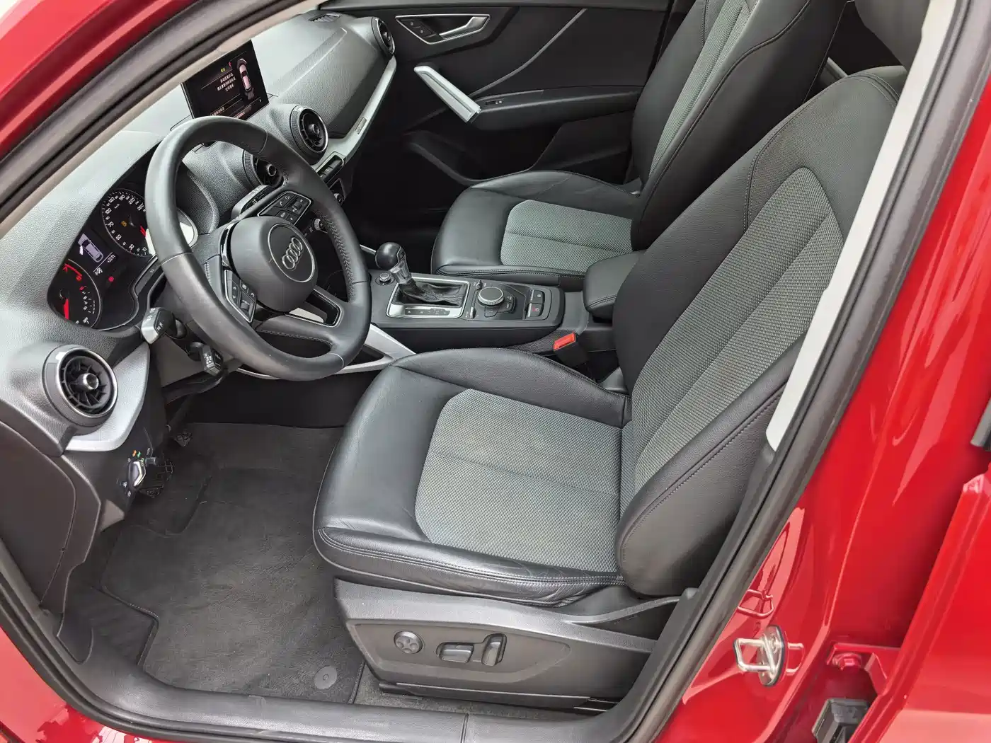 Audi Q2L 2019 2018 35 TFSI Fashion Elegance China V