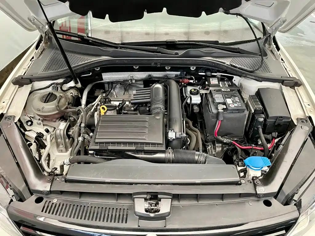 Photo 17 - Volkswagen Lamando