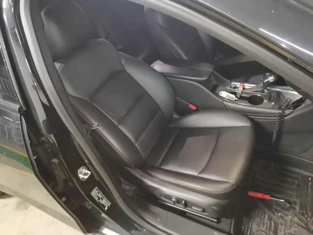 Фото 25 - Chevrolet Malibu XL