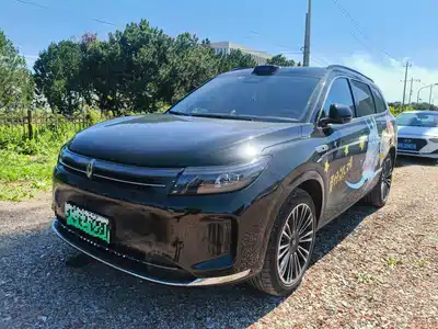 AITO M7