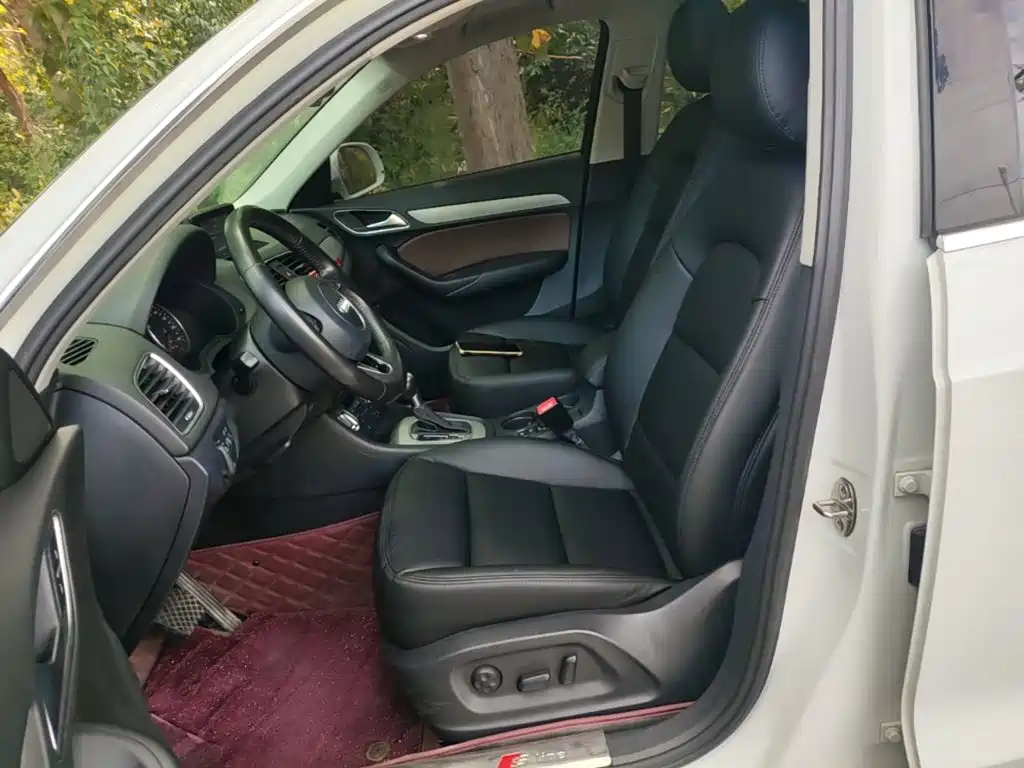 Photo 15 - Audi Q3