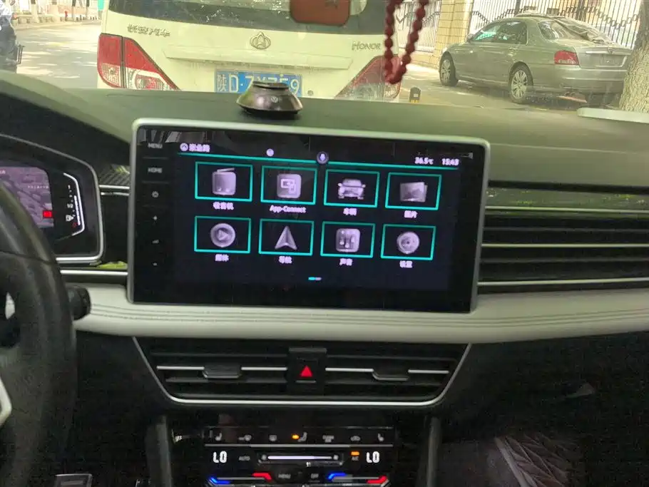 Volkswagen Tiguan L 2022 330TSI Auto 2WD R-Line Premium Edition фото 13