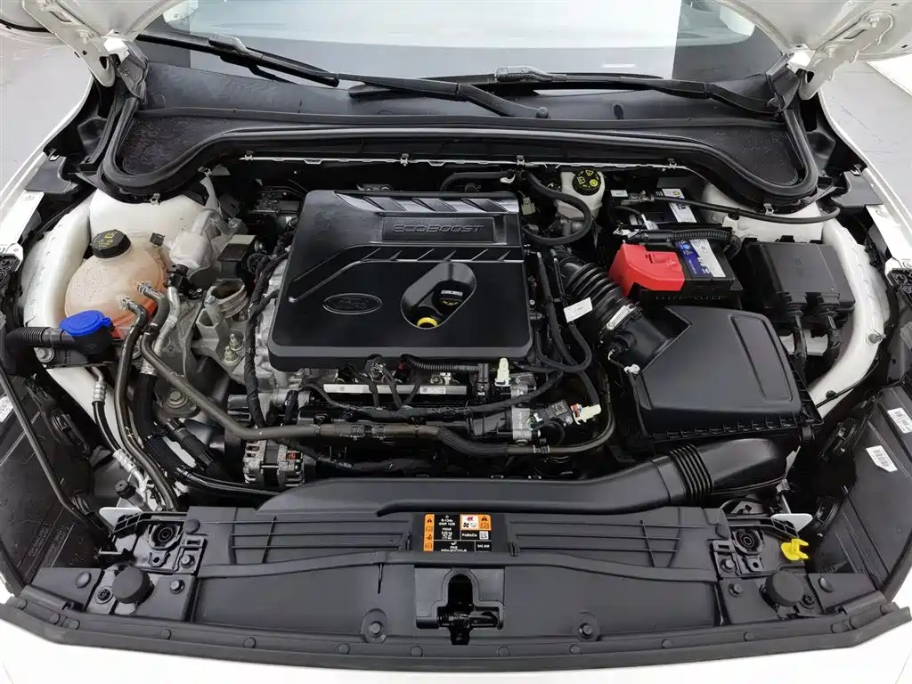 FORD FOX