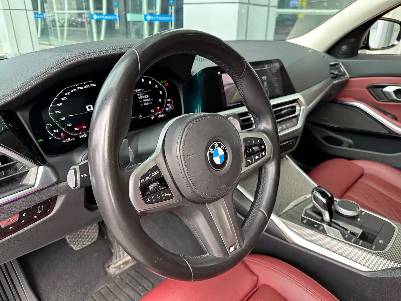 BMW 3 Series 2022 325Li M Sport Shadow Edition фото 15