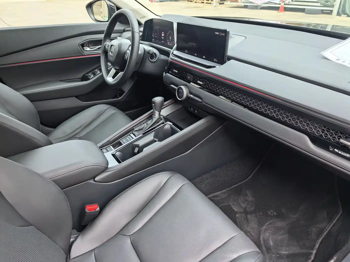 Honda Accord 2025 Model Sport Series 260TURBO Comfort Edition фото 4