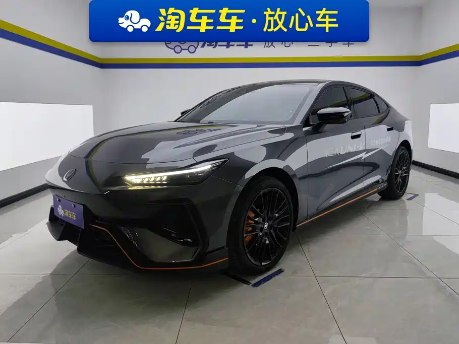 Changan UNI-V 2025 2025 2.0T Sport Version