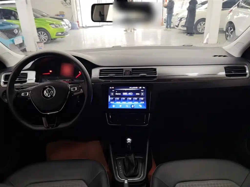 Volkswagen Santana 2019 1.5L Auto Comfort Edition China VI фото 10