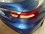 Фото 8 - Geely Binrui