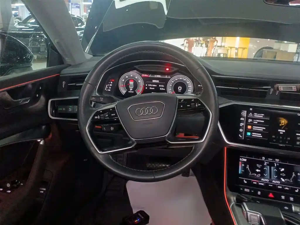 Audi A7L 2022 45 TFSI S-line Future Dream Edition фото 11
