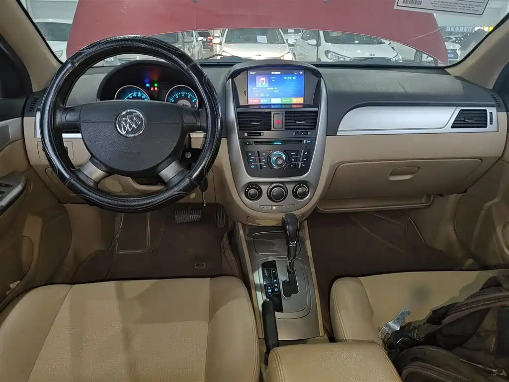 Buick Excelle 2013 1.5L Automatic Classic фото 10