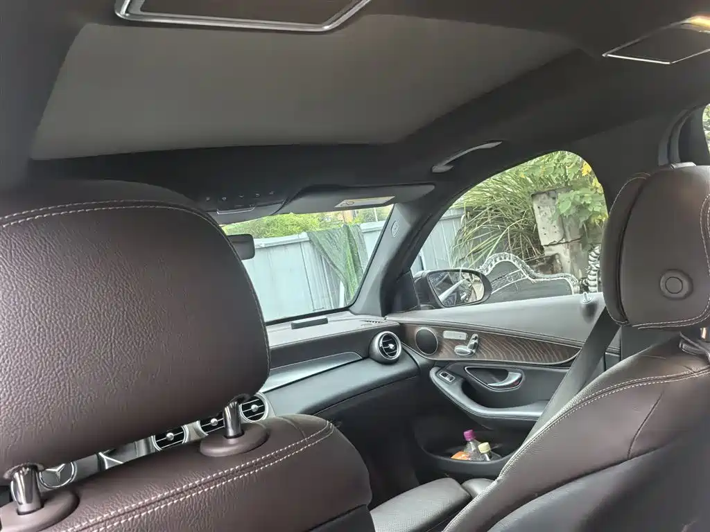 Mercedes-Benz GLC 2020 GLC 260 L 4MATIC Luxury фото 4