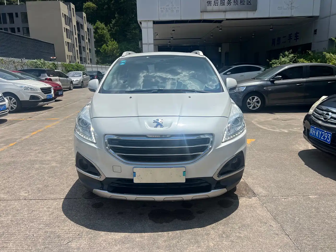Peugeot 3008 2013 2.0L Automatic Trend Edition фото 2