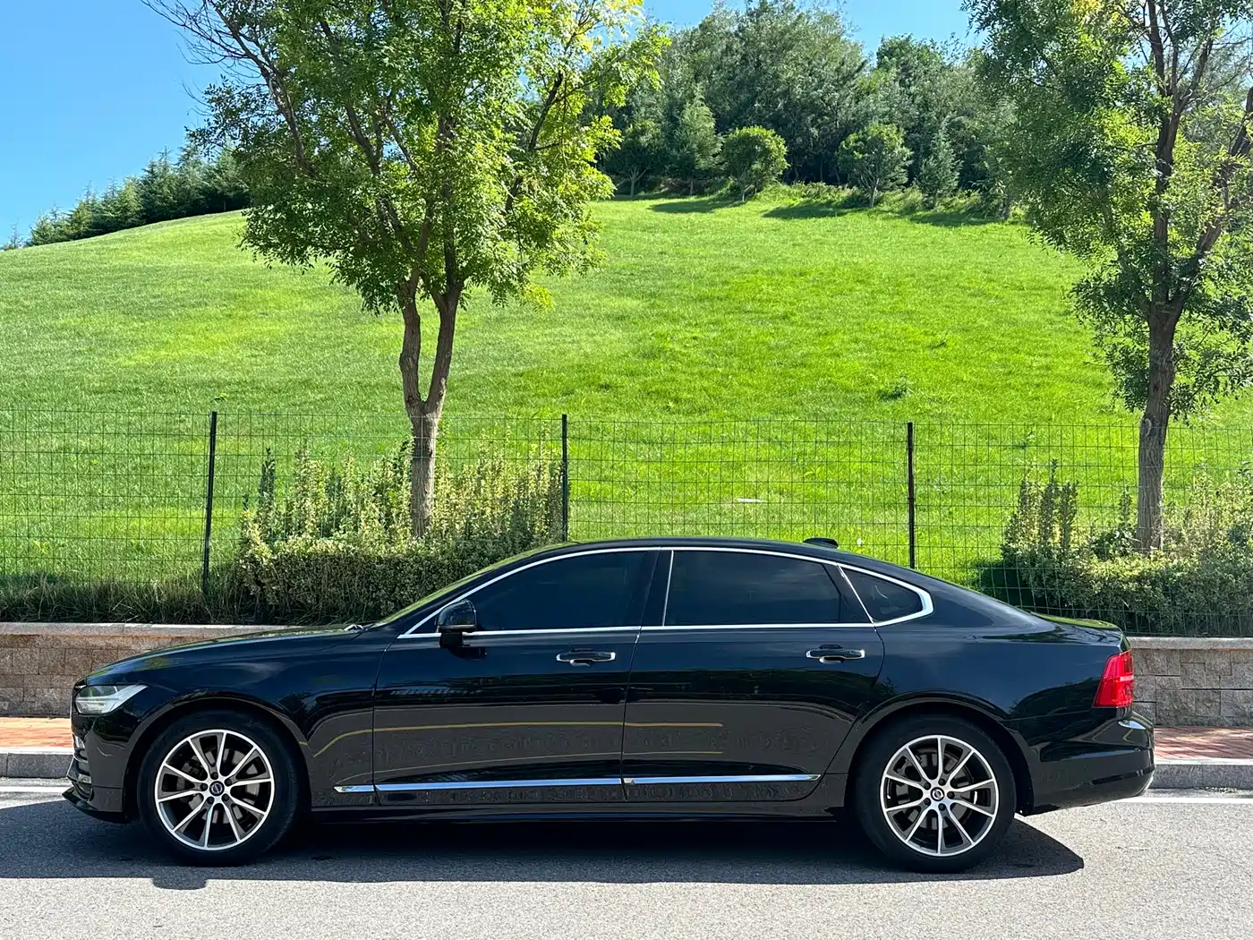 Volvo S90 2020 T5 Inscription Luxury Edition фото 3