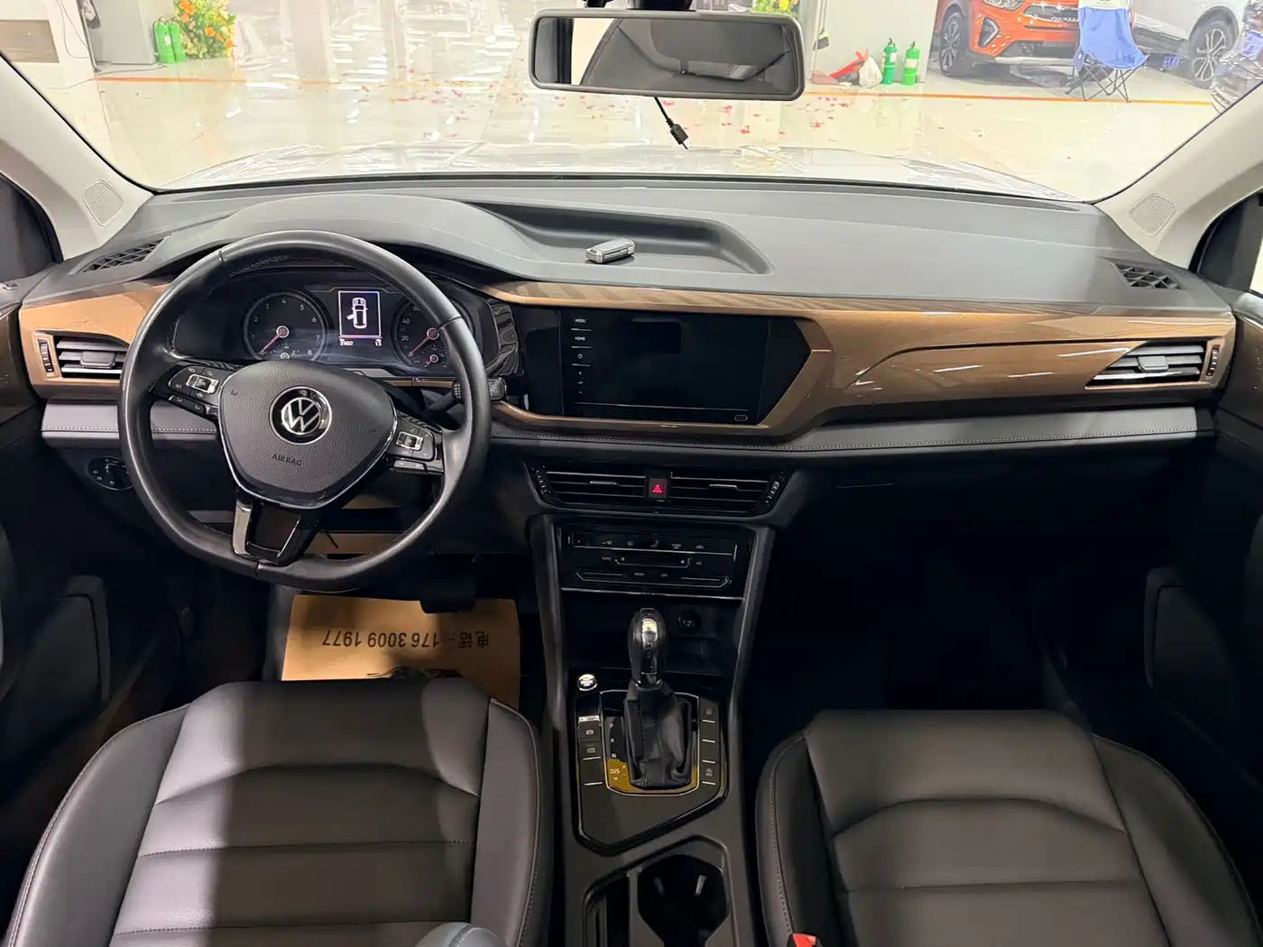 Volkswagen Tharu 2022 280TSI 2WD Comfort фото 6