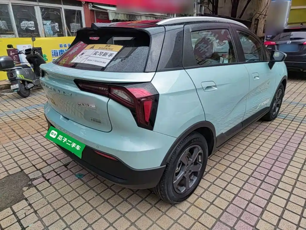 Geely Geometry E Firefly 2022 2023 401KM Linglong Tiger 5-Seater