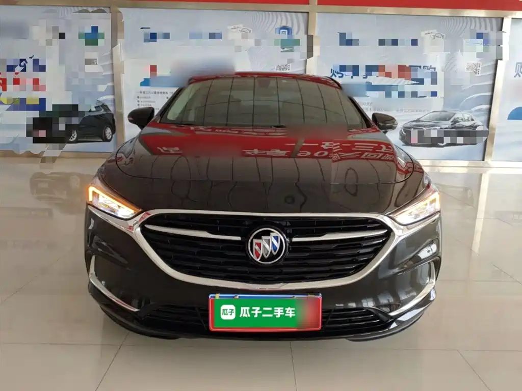 BUICK LACROSSE