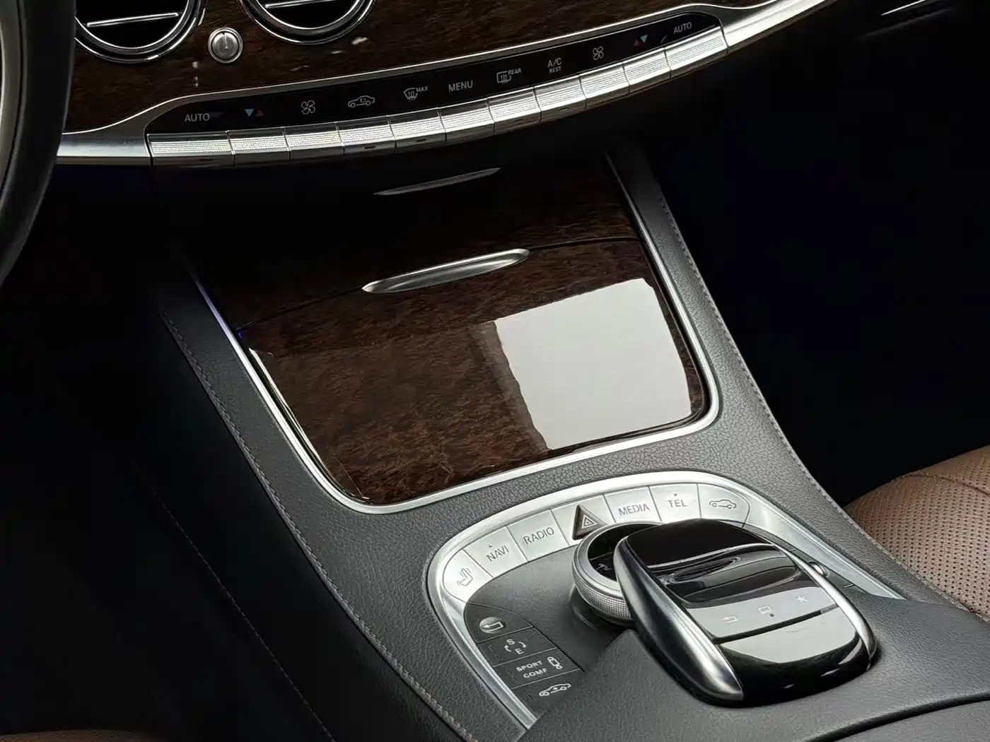 Mercedes-Benz S-Class 2014 S 320 L Business фото 9