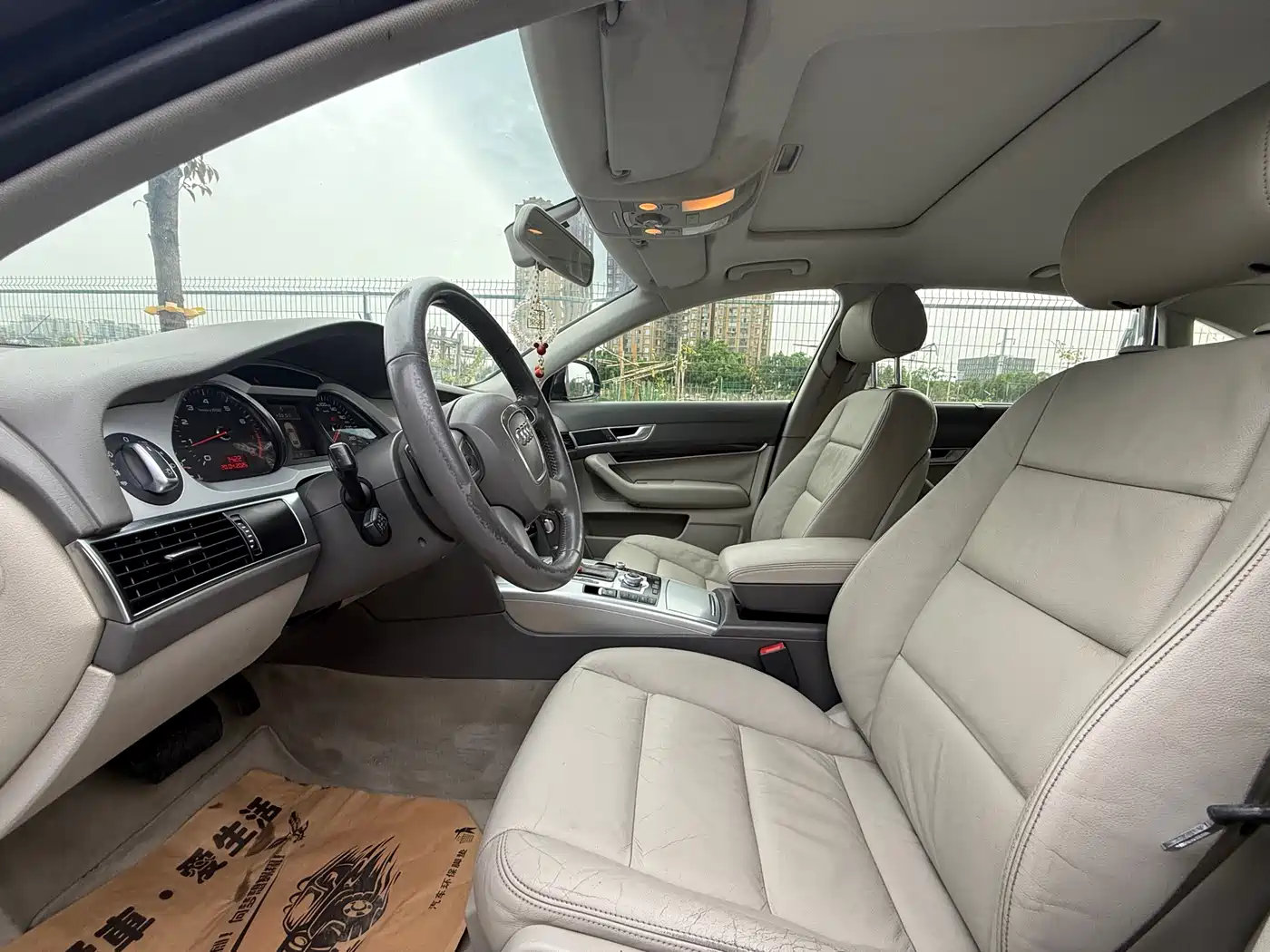 Audi A6L 2011 2.0 TFSI Automatic Comfort фото 10