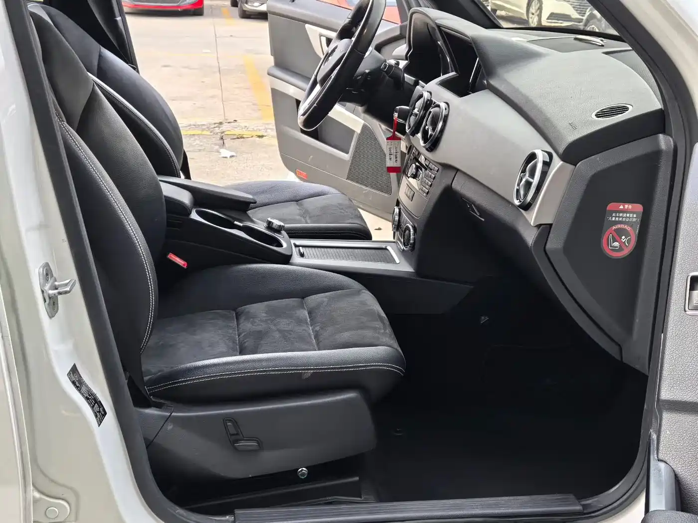 MERCEDES-BENZ GLK CLASS