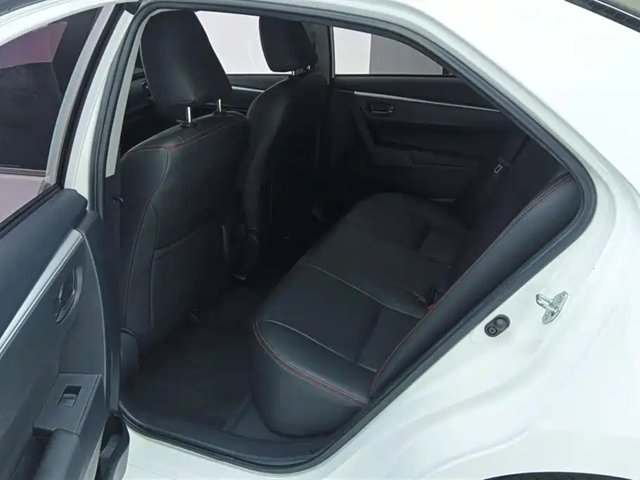 Toyota Corolla 2017 Facelift 1.2T S-CVT GL фото 11
