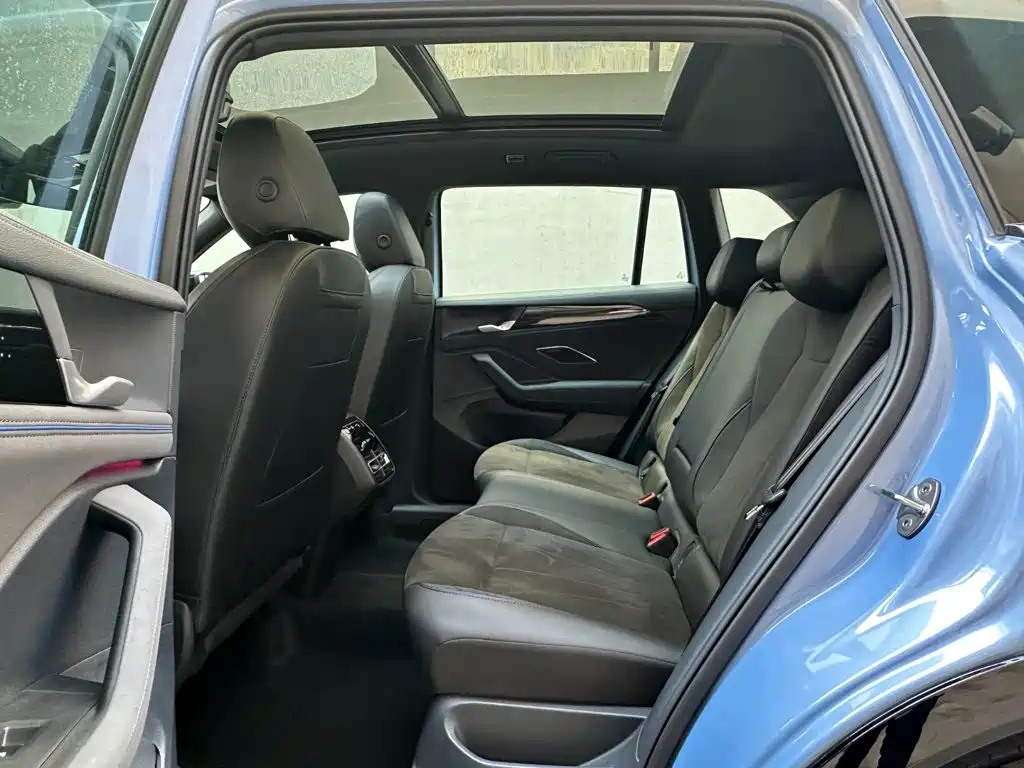 Volkswagen Tiguan L 2025 2025 PRO 380TSI 4WD R-Line Smart Premium Edition