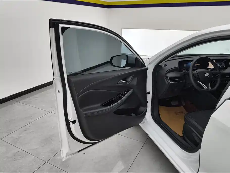Buick Verano 2023 Pro Joy Edition фото 7