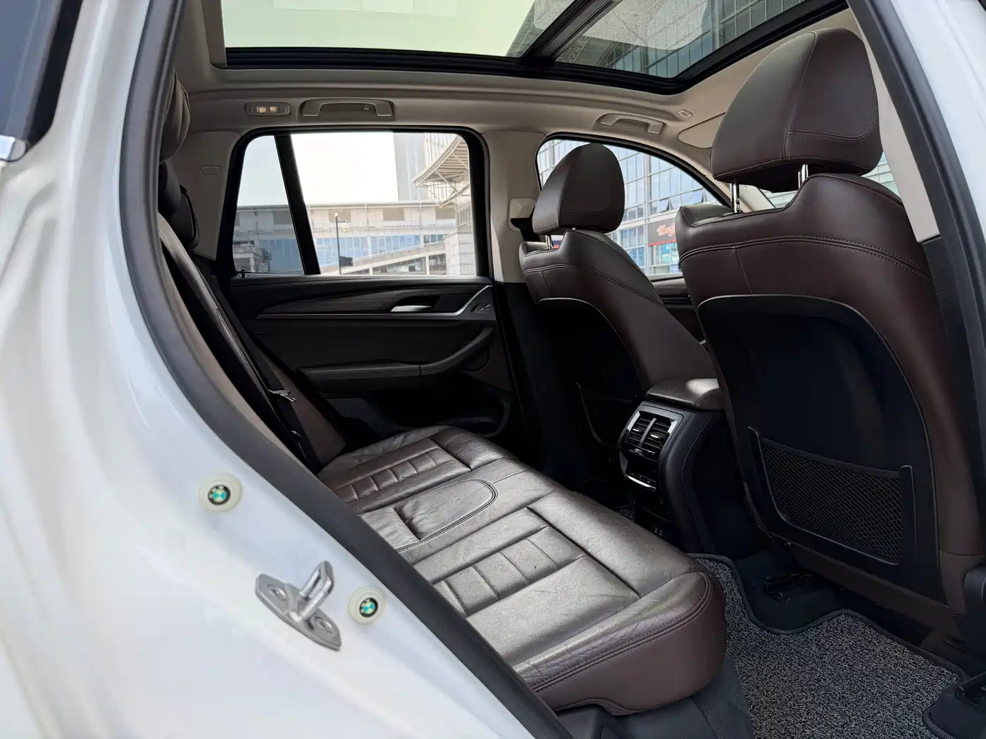 BMW X3 2020 xDrive28i Luxury Package фото 26