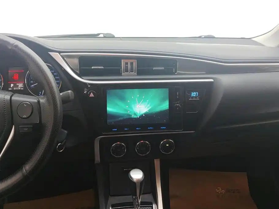 Toyota Corolla 2017 Facelift 1.2T S-CVT GL-i Leather Edition фото 13