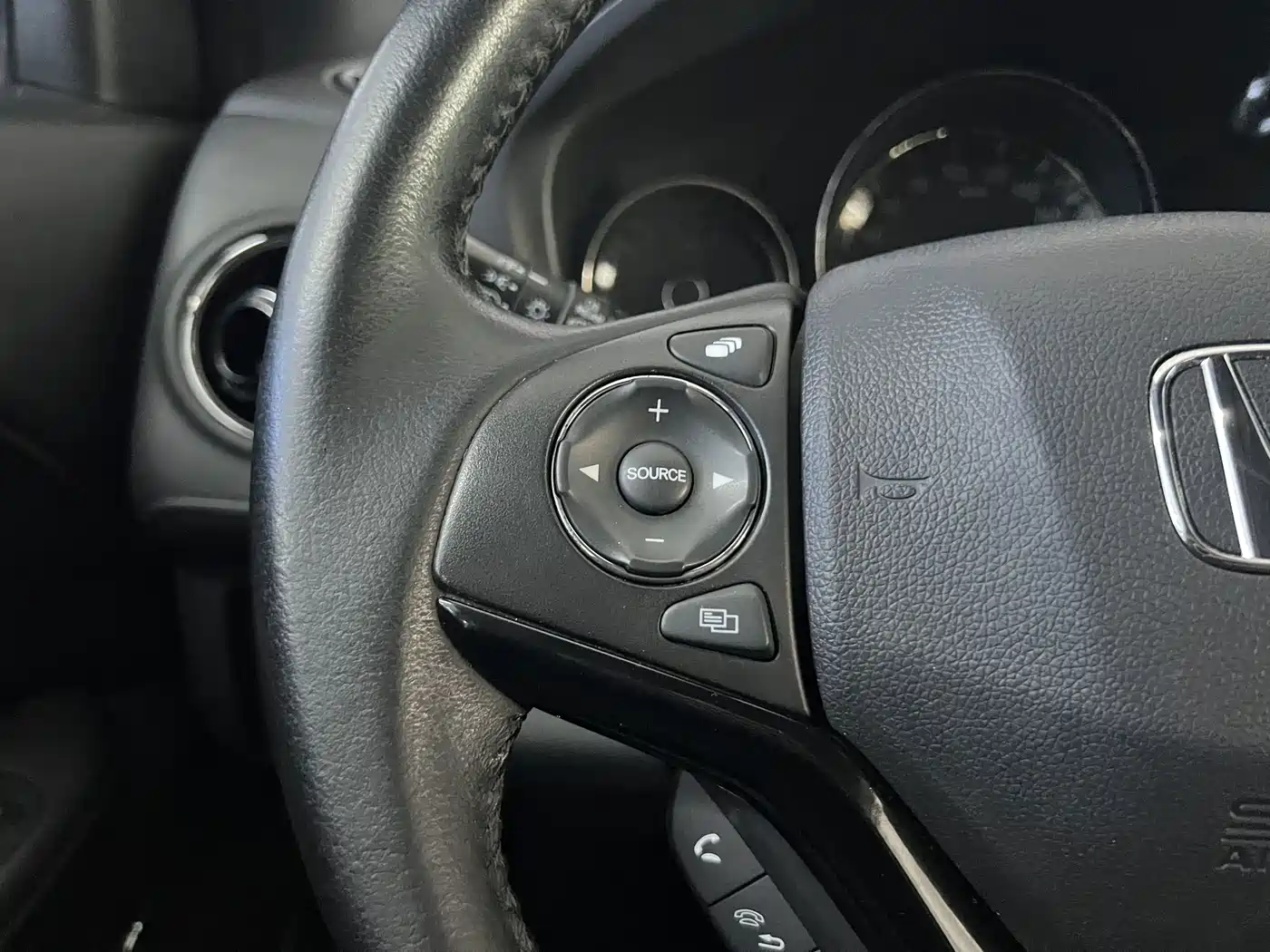 Honda XR-V 2015 2015 1.8L VTi CVT Luxury
