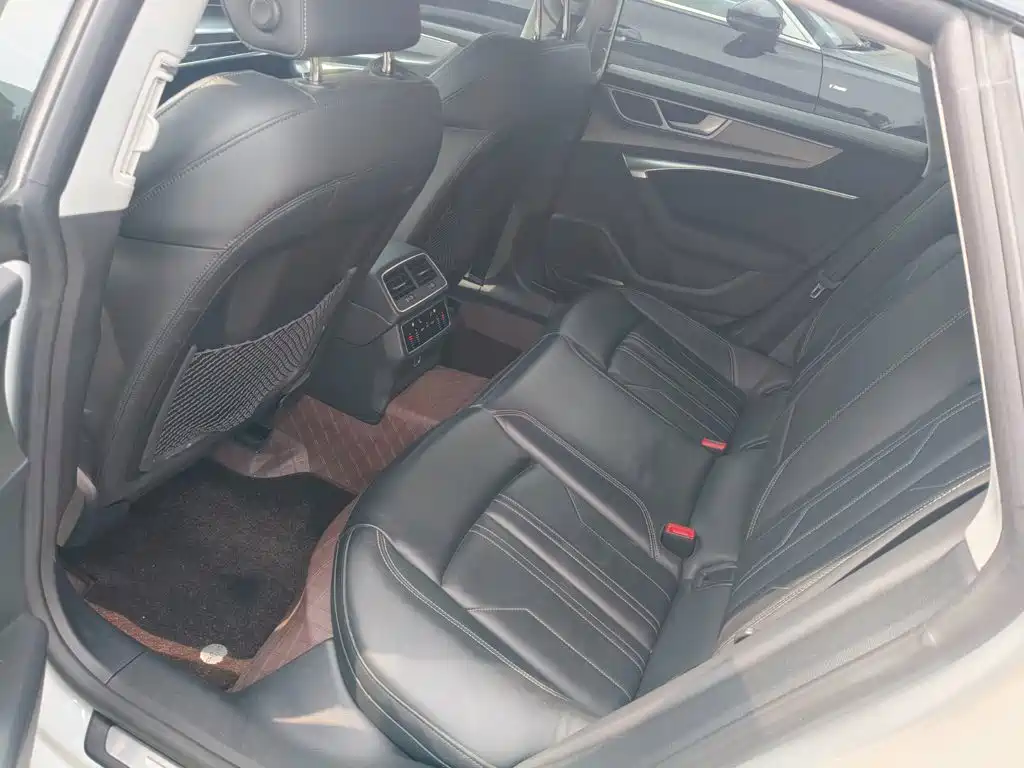 Audi A7 2024 2024 45 TFSI Premium Selection