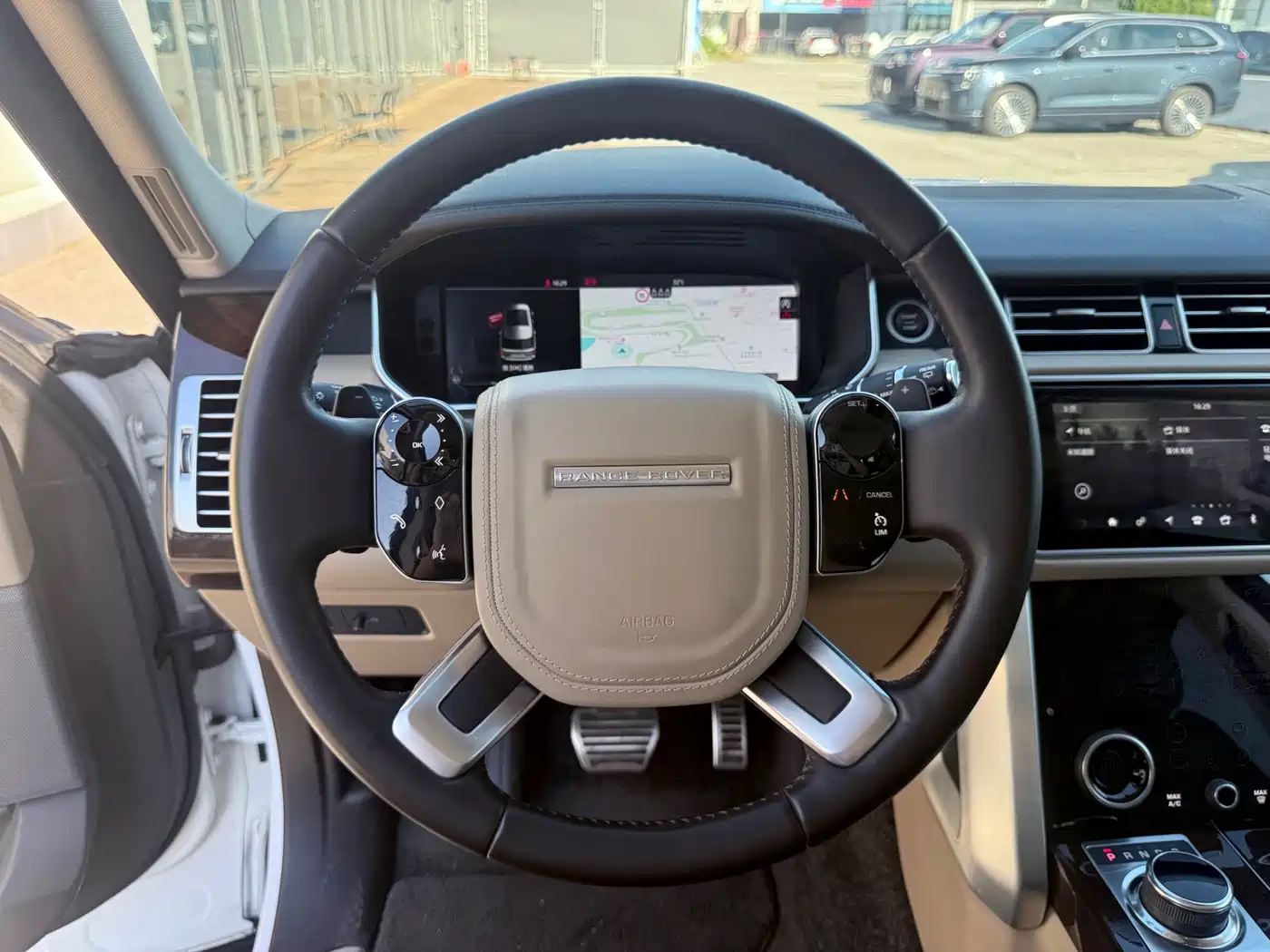 Land Rover Range Rover 2022 2021 3.0 L6 Heritage Extended Classic Edition
