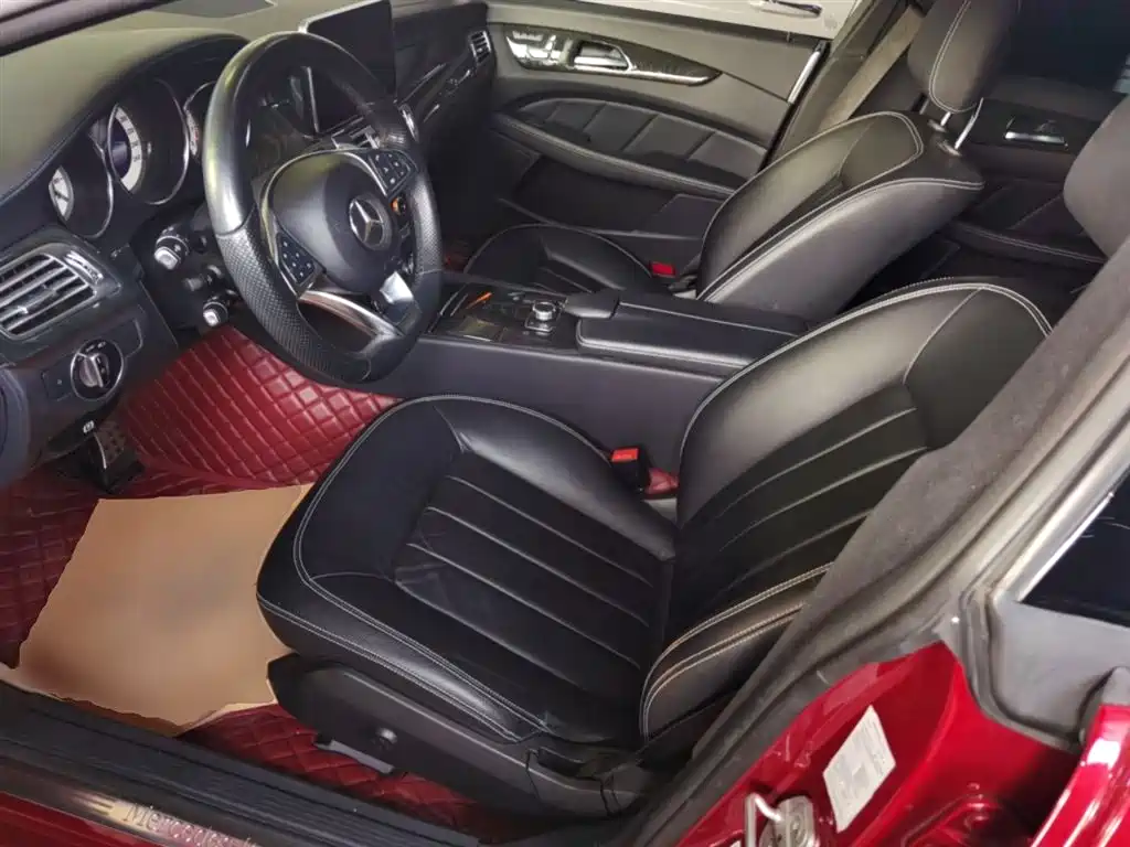 MERCEDES-BENZ CLS