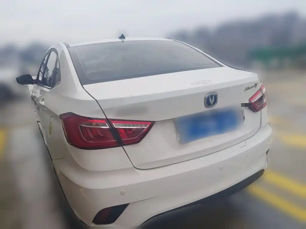 Changan Eado DT 2018 2018 1.6L Manual Intelligent Luxury