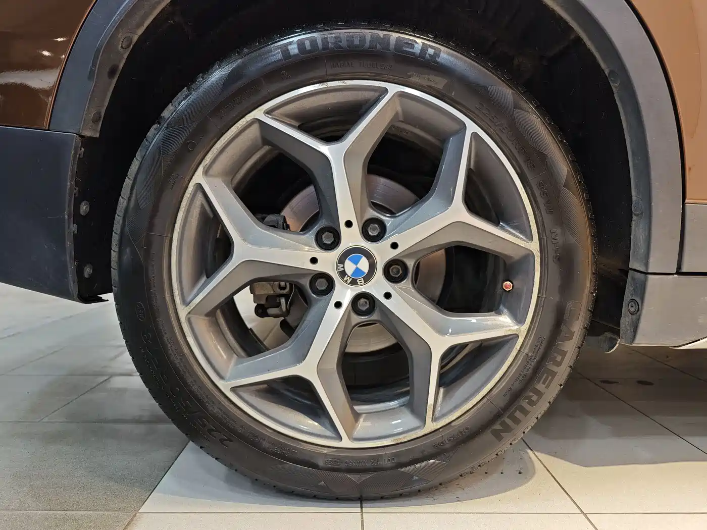 BMW X1 2016 sDrive18Li Luxury Model фото 31