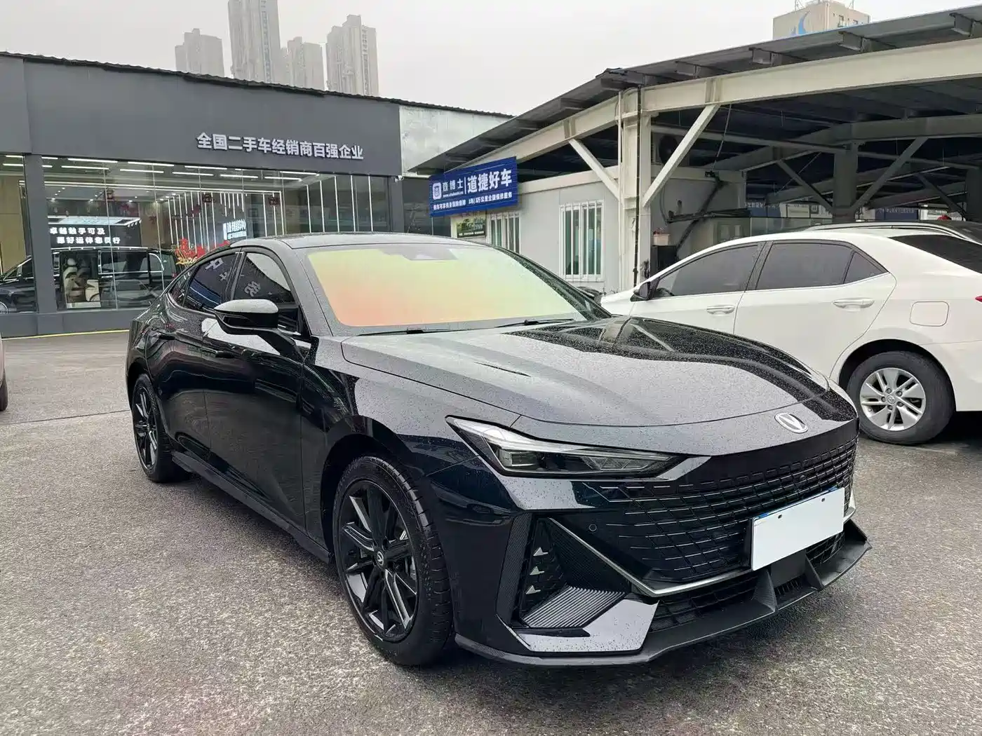 Changan UNI-V 2024 1.5T Deluxe Sport