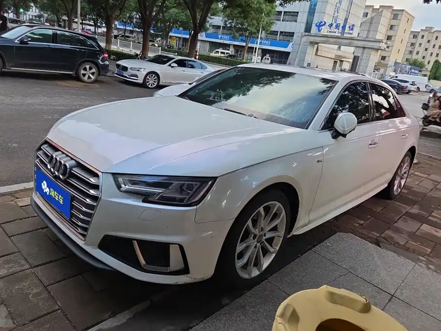 Audi A4L 2019 40 TFSI Progressive (China VI)