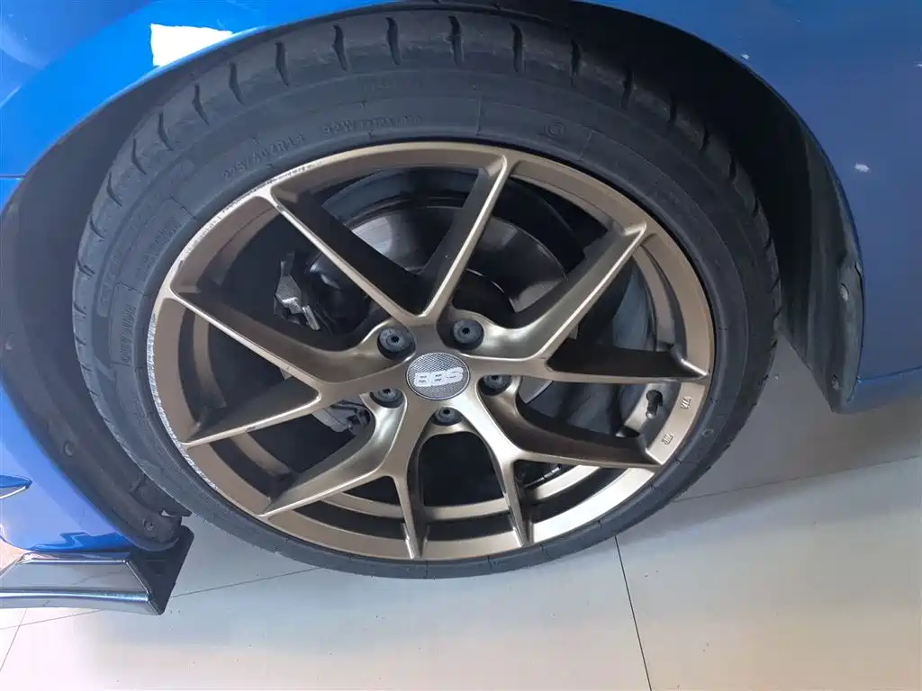 Volkswagen Scirocco 2015 1.4TSI Trend Edition фото 25