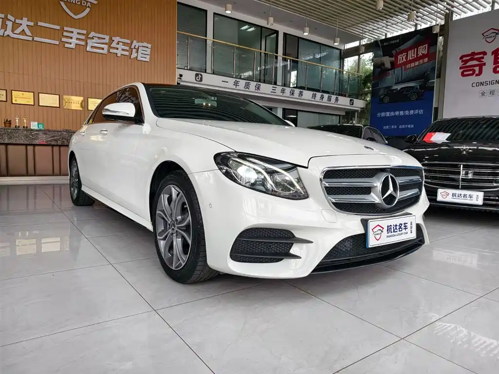 Mercedes-Benz E-Class 2020 E 300 L Sport Luxury Model фото 3