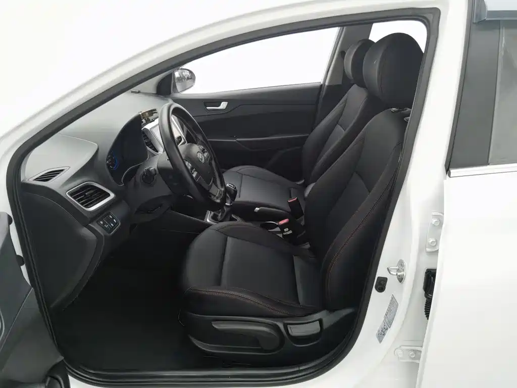 Hyundai Verna 2021 2020 1.4L Manual GLS Cool Edition