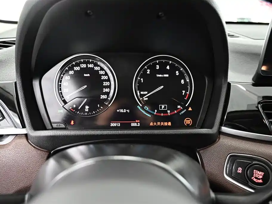 BMW X1 2022 sDrive25Li Leading фото 14