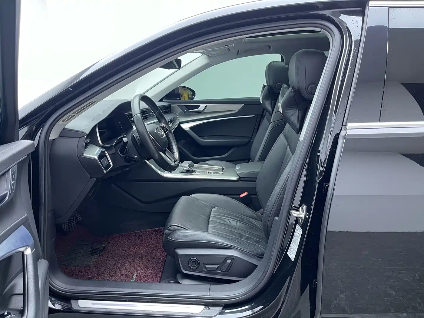 Audi A6L 2021 45 TFSI Exclusive Elegance фото 10