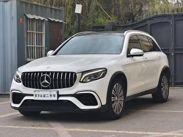 MERCEDES-BENZ GLC