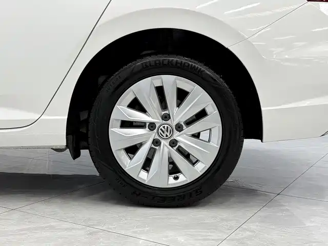 Фото 12 - Volkswagen Lavida