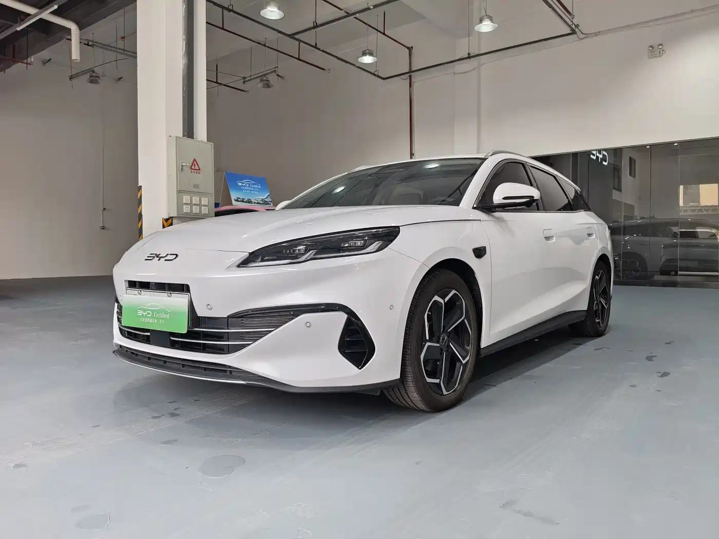 BYD SEAL 06 DM I TRAVEL EDITION