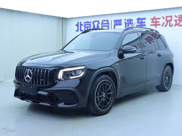 MERCEDES-BENZ GLB AMG