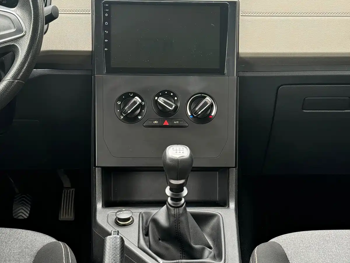 Wuling Motors Wuling Journey 2022 2021 Model 1.5T Manual Comfort