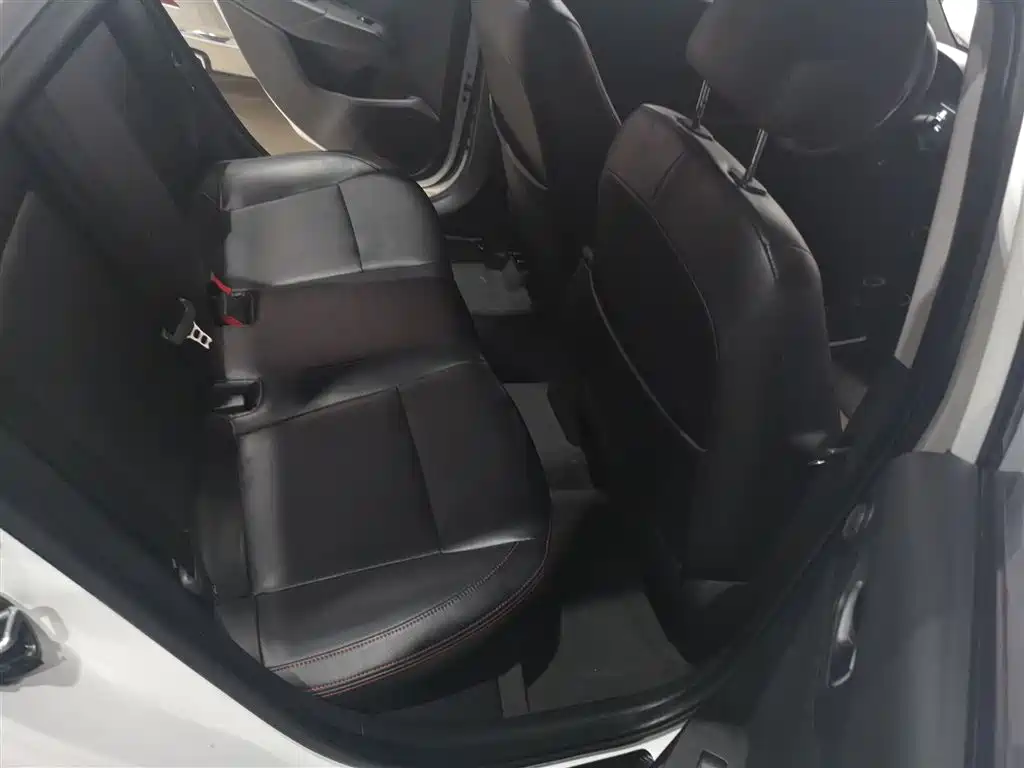 Hyundai Verna 2020 1.4L CVT TOP Elite Edition фото 17