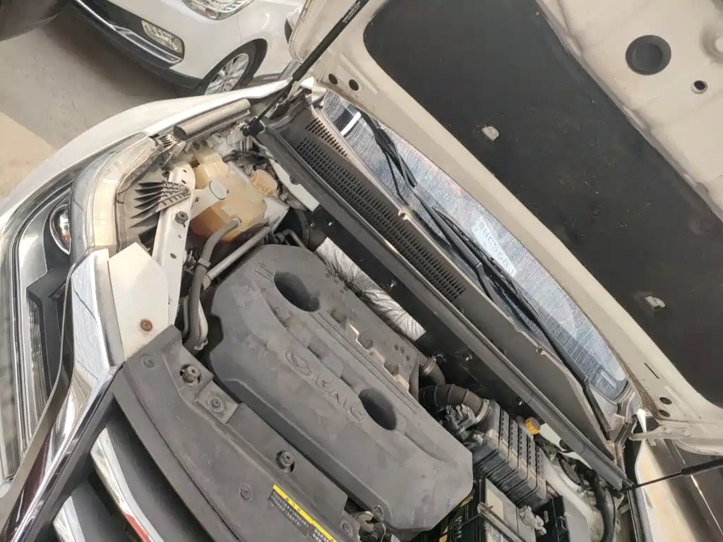 BAIC Huansu S6 2017 2017 1.5T CVT Enjoyment