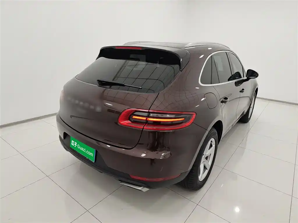 Porsche Macan 2017 Macan 2.0T фото 7